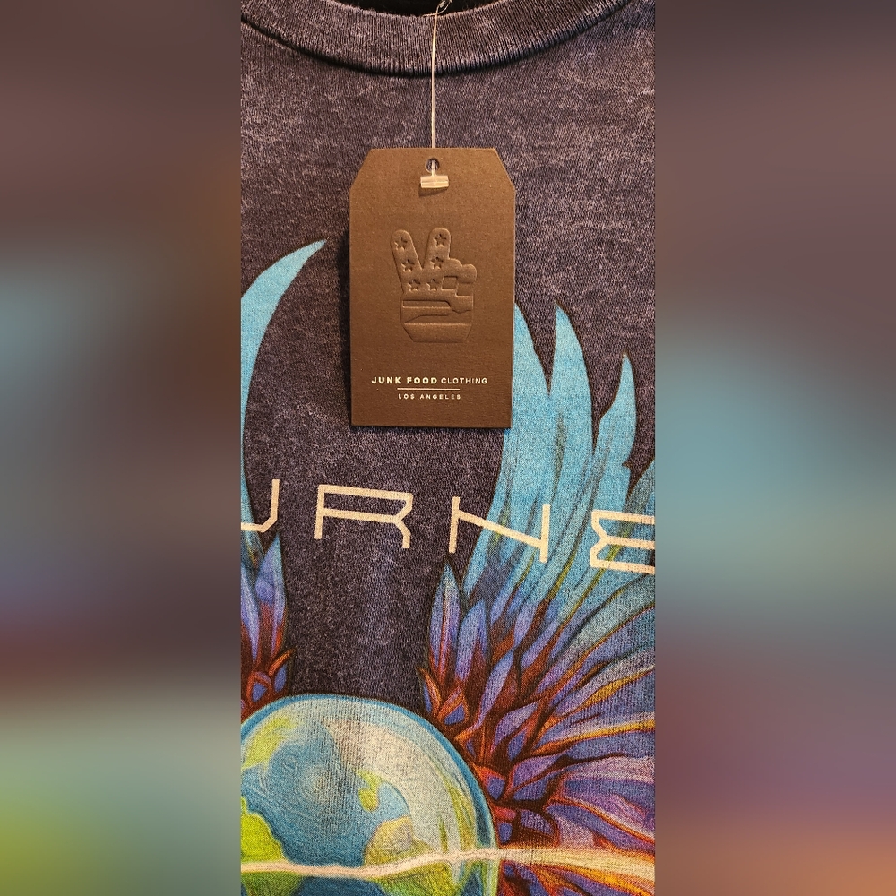 Junkfood Clothing Journey Tee NWT - Picture 3 of 5
